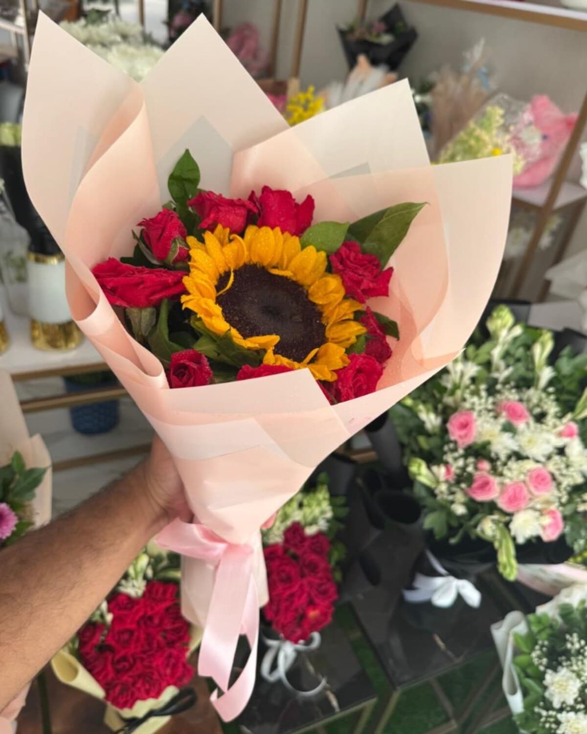Sunflower Red Rose Bouquet fresh flower bouquet by Phool Pattiyan Lahore
